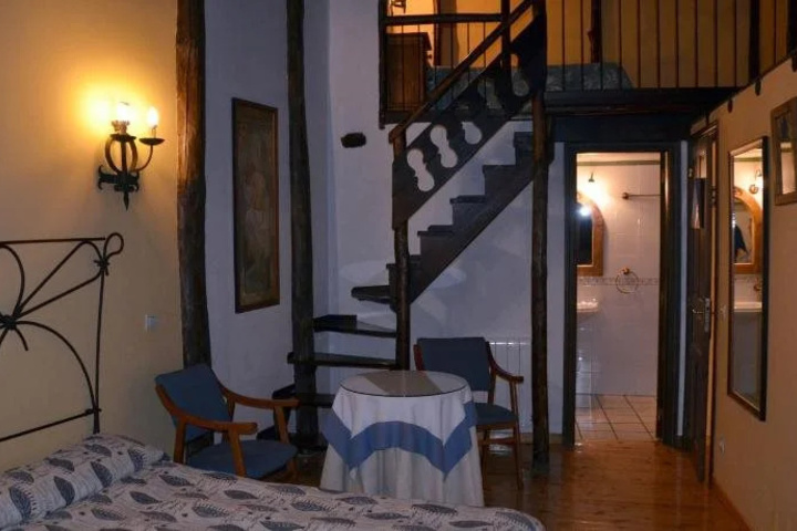 Room 3 of 14