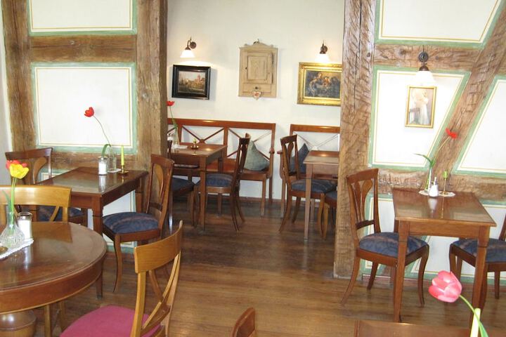 Dining 54 of 69