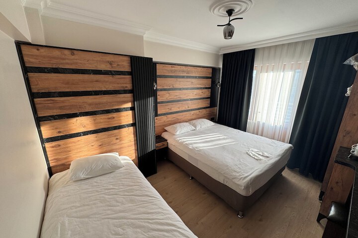 Room 17 of 109
