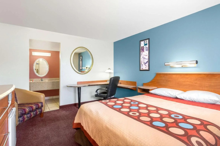 guest_rooms