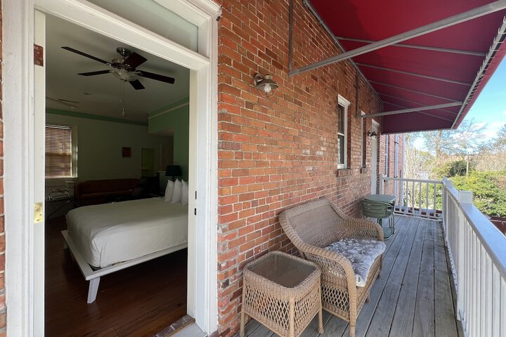 Terrace/Patio 100 of 142
