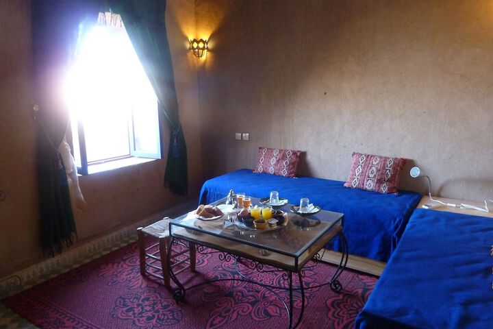 Room 6 of 15
