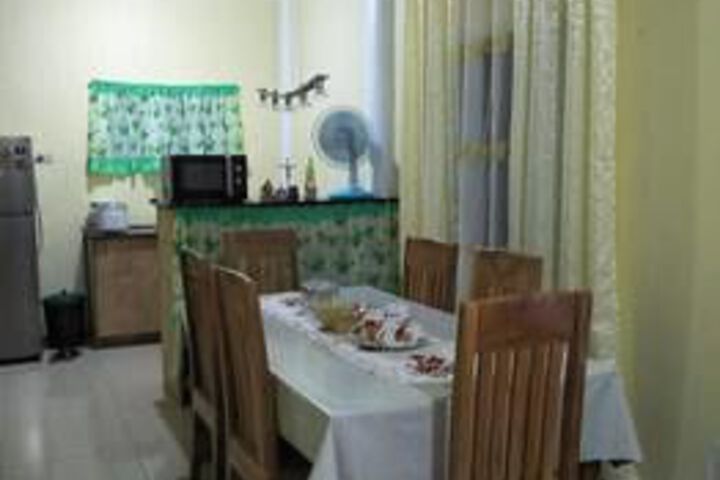 Room 9 of 21