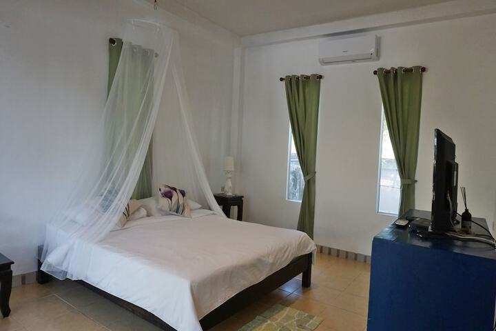 Room 45 of 127
