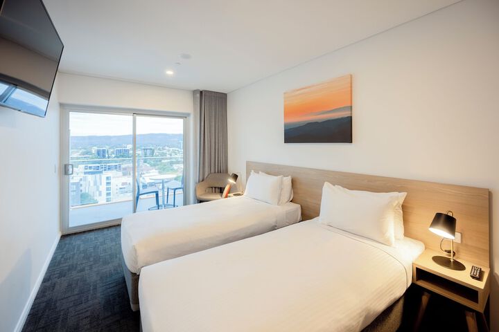 Room 16 of 29