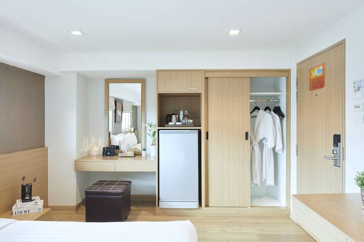 Room amenity