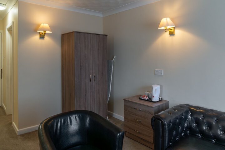 Room 14 of 72