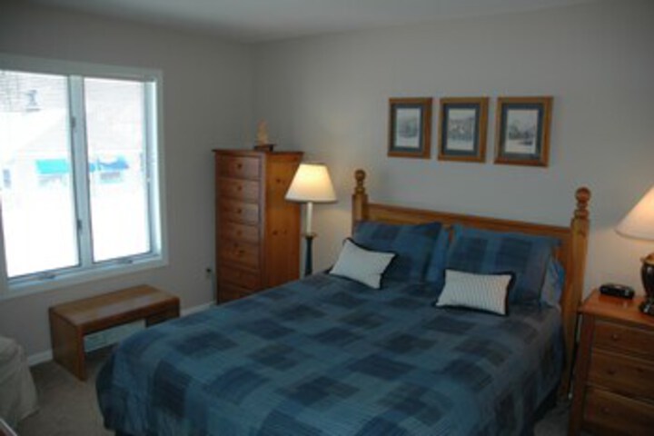 Room 161 of 250
