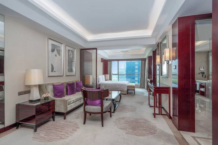 Room 41 of 251