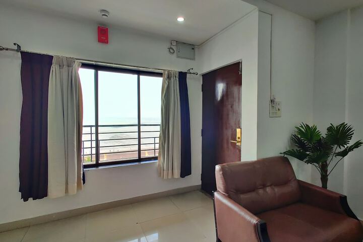 Room 25 of 81