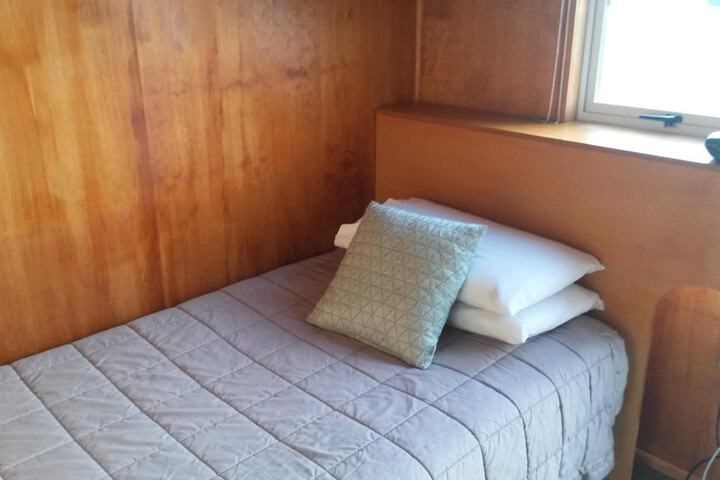 Room 17 of 58