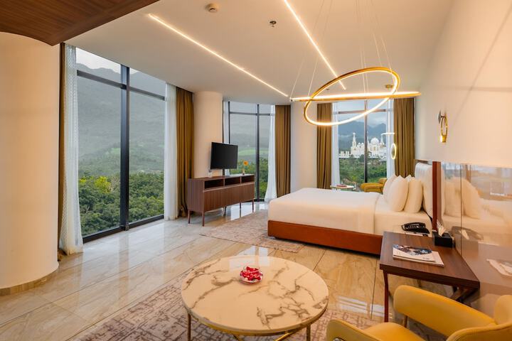 Room 17 of 67
