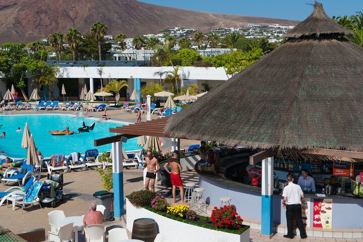 Pools & Facilities