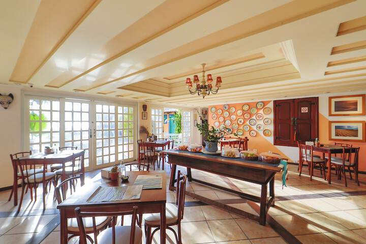 Dining 62 of 81
