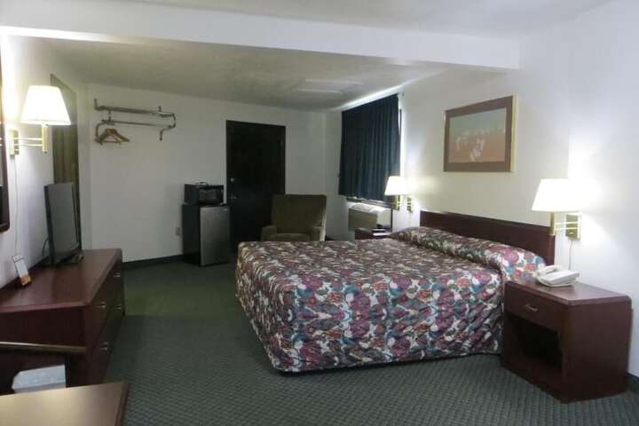 Room 19 of 52