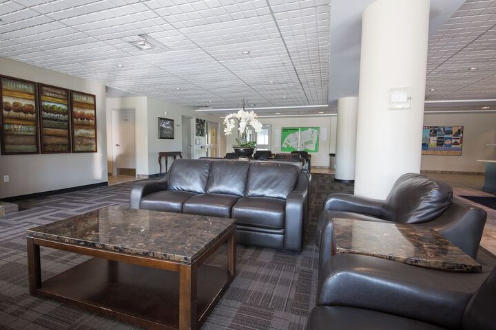 Guest Lobby