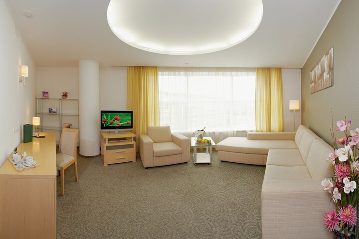 Room 30 of 67