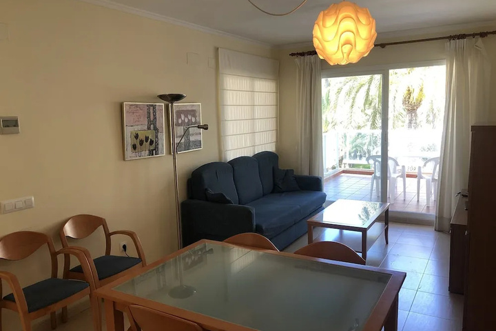 Room 2 of 17