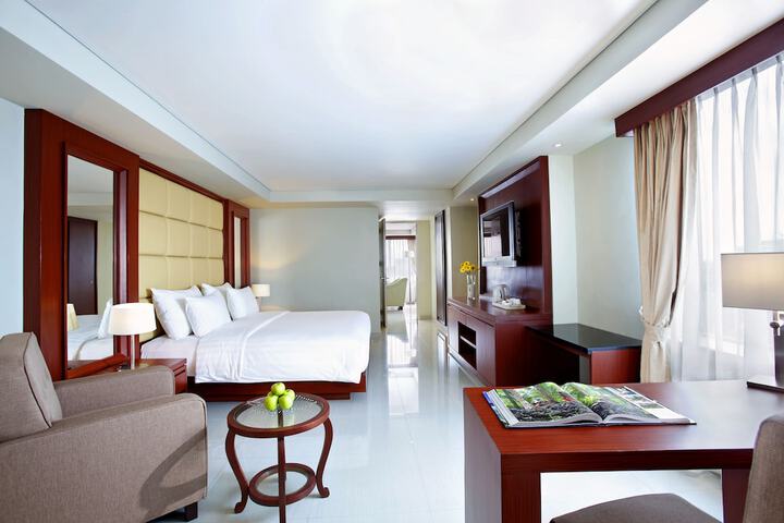 Room 20 of 37