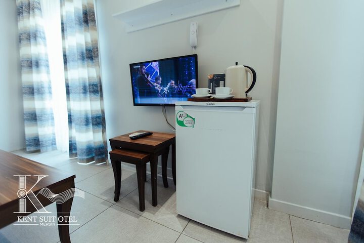 Room 14 of 37