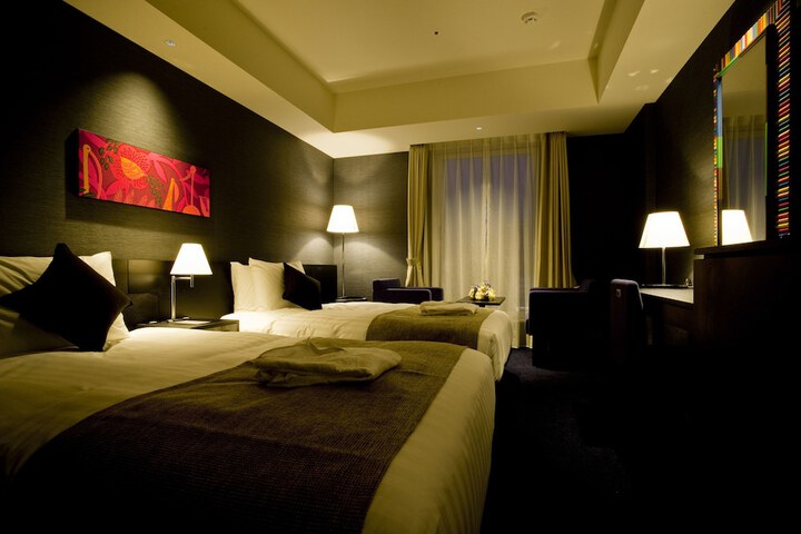 Room 14 of 120