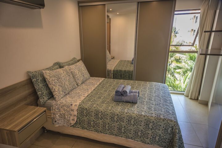 Room 15 of 152