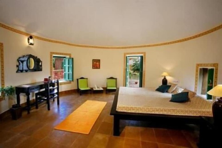 Room 5 of 36