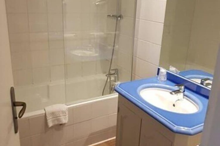 Clean Restrooms