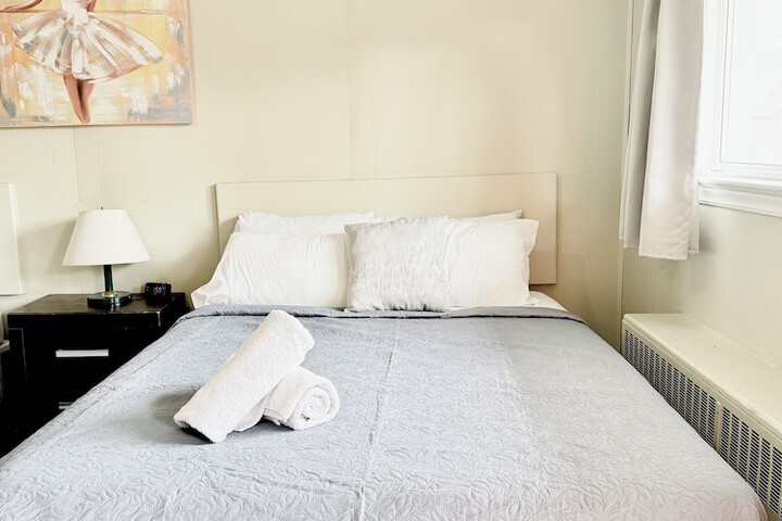 Room 5 of 23