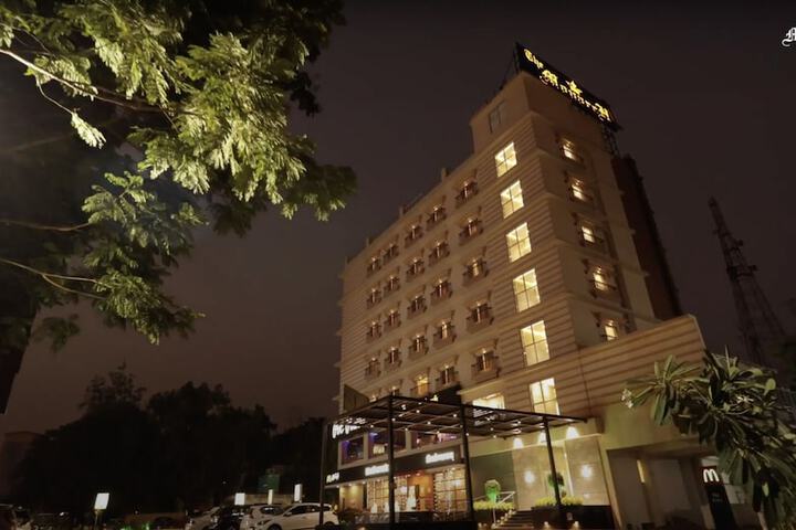 Hotel 133 of 133