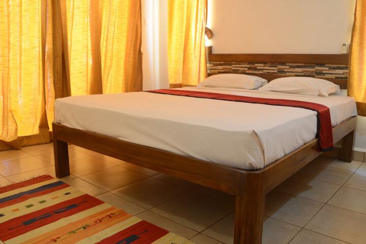 Room 6 of 29