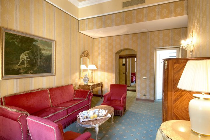 Room 7 of 49