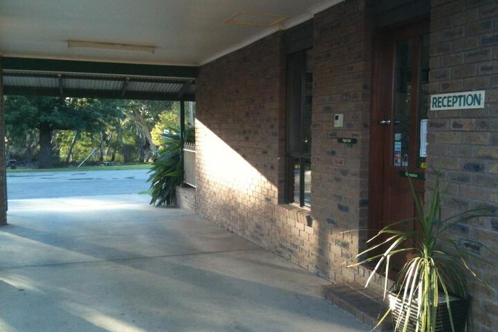 Property Grounds 25 of 47