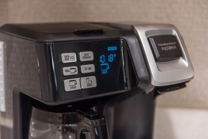 Breakfast/Coffee Service 18 of 43