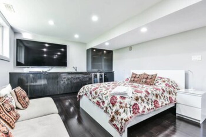 Room 13 of 13