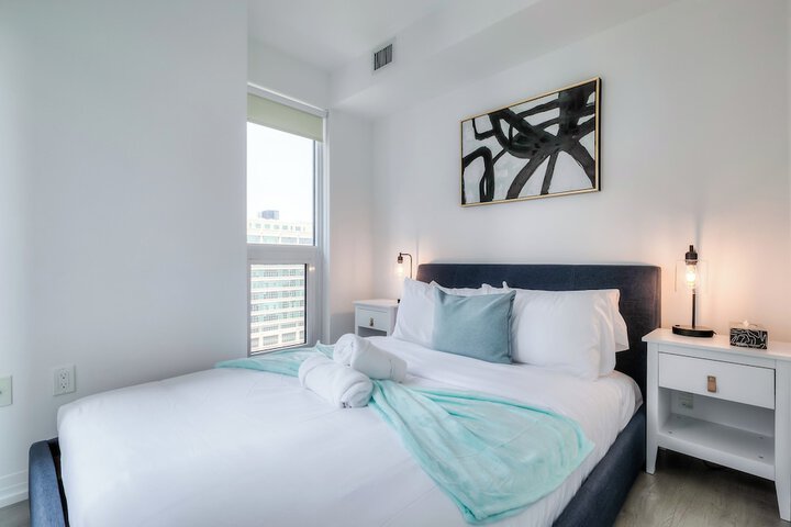 Room 16 of 340