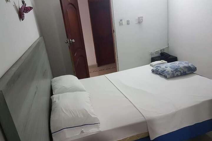Room 16 of 25