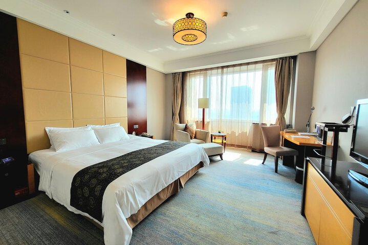 Room 19 of 61