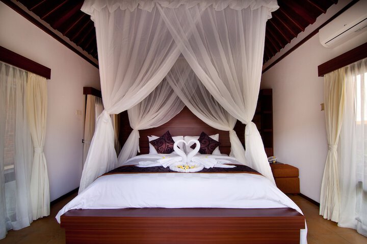 Room 4 of 47