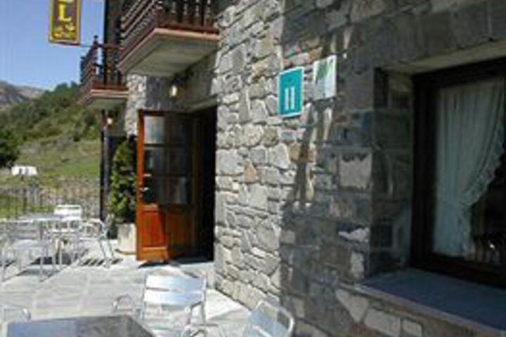 Hotel 39 of 40