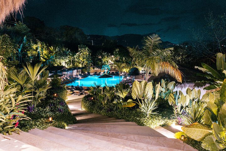 Pool 72 of 92