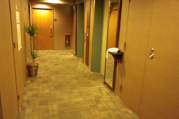 Ballroom/Hall 85 of 95