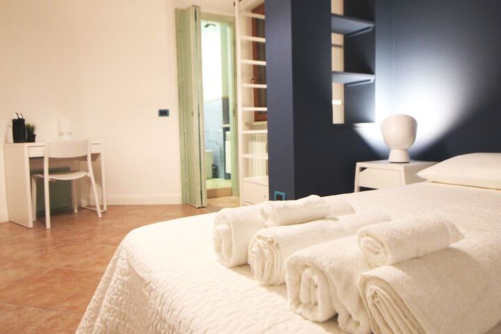 Room 3 of 13