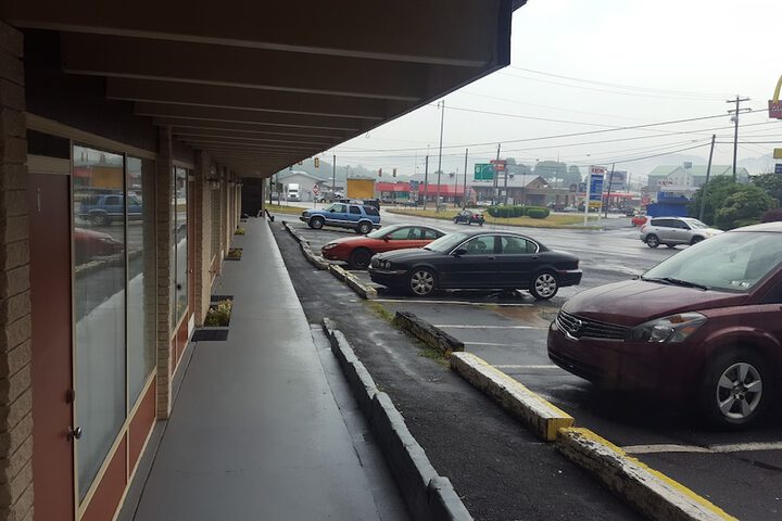 Hotel Interior 4 of 12