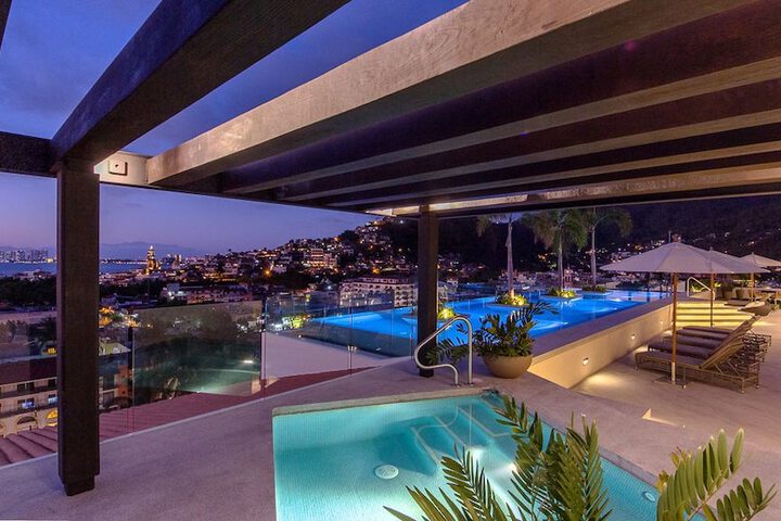Terrace/Patio 7 of 8
