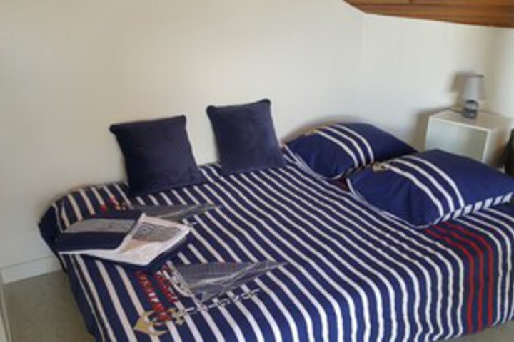 Room 39 of 65