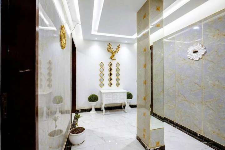 Hotel Interior 3 of 18