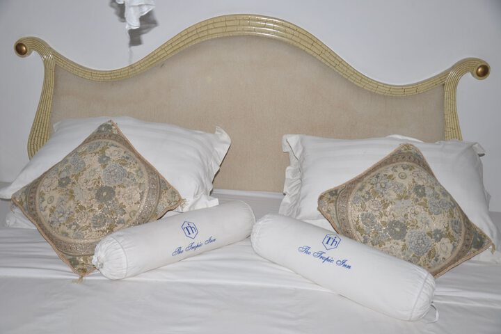 Room 4 of 23
