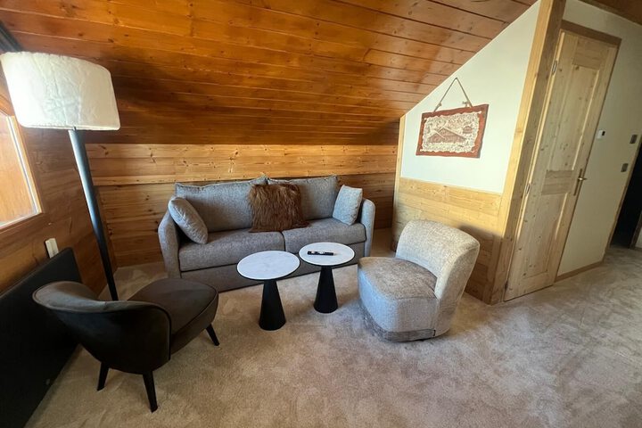 Room 55 of 115