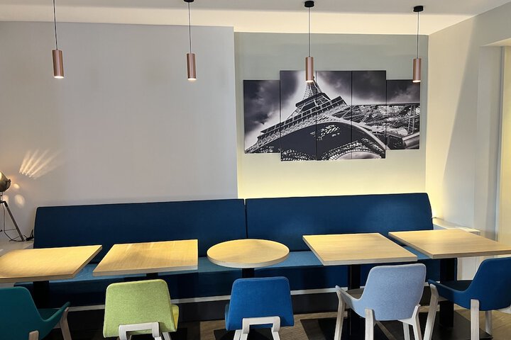 Dining 71 of 92